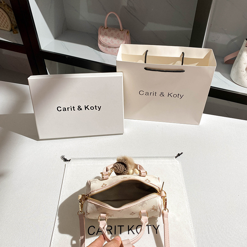 Bolsa de Fraldas Minimalista e - Luxury Bags Paris avaliação e preço