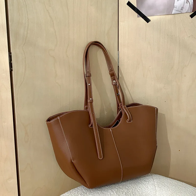 Bolsa feminina vintage grande  - Luxury Bag Collection avaliação e preço